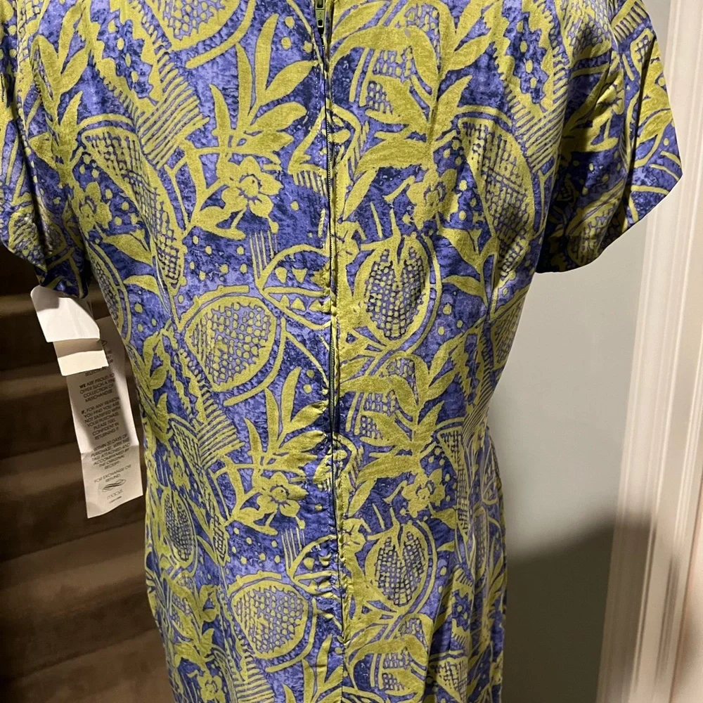 Rabbit, Rabbit, Rabbit green and lavender dress. - Picture 3 of 8